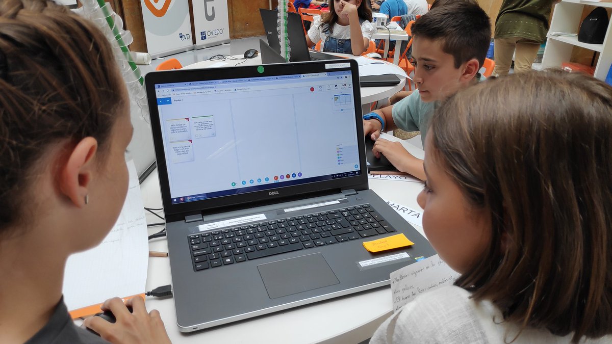 Oviedo Emprende tweet media