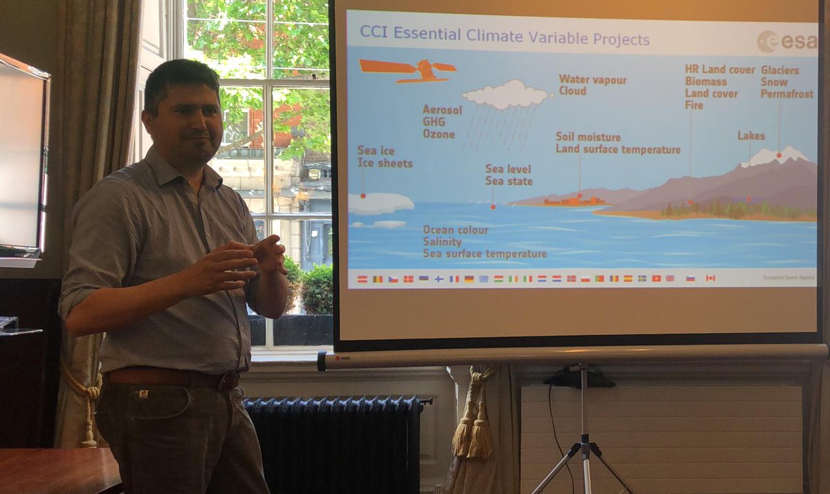 EO_OPEN_SCIENCE's tweet image. The first of a serie of 6 @esa #AI Thematic Workshops kicked off today!🧠
'#ArtificialIntelligence  for Climate Change service development' at @RIAdawson 🍀🇮🇪