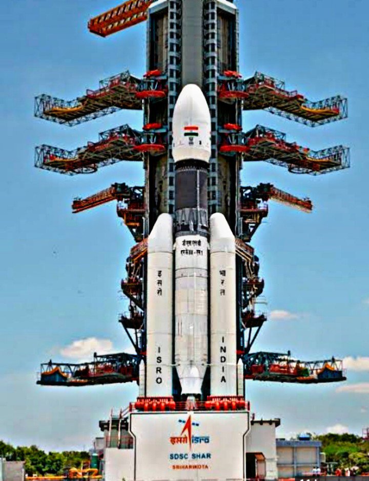 siddharth7___'s tweet photo. Finally #Chandrayaan2 has launched successfully.Another Proud moment and historic day for the nation.Feeling proud to be Indian. 
Congratulations to the whole nation and ISRO Team for their hardworking success. 
Jai Hind🇮🇳 https://t.co/vCkBStUSr2