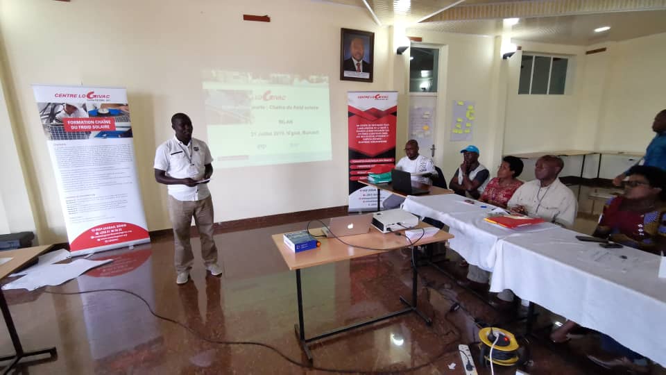 LOGIVAC's tweet photo. Fin, hier, de la 1ère session  de formation en Chaîne de froid solaire et remise des attestations à Ngozi au #Burundi. @gavi @unicefsupply @mspls_bdi @htraore3 @PplthatDeliver @oms_burundi https://t.co/CMJr0pnhOy