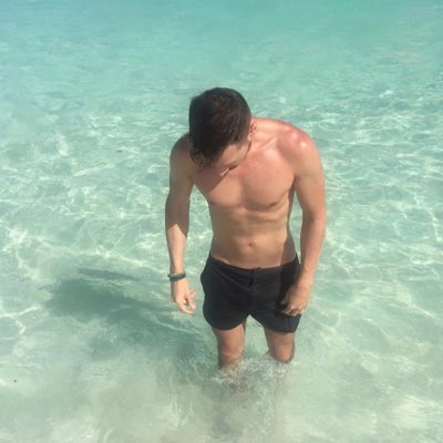 Alexlozanogz's tweet photo. #NuevaFotoDePerfil https://t.co/bIPwlMVLS4