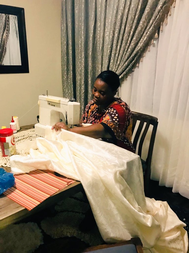 luyandaMzoneli's tweet photo. My mom's work 😍😍😍 5 meters for R 750 curtain plus lace... Based in Newcastle... We do couriers... For more information contact 076 236 7627
Place your order now 💖😍 https://t.co/6AcYzj4D2d