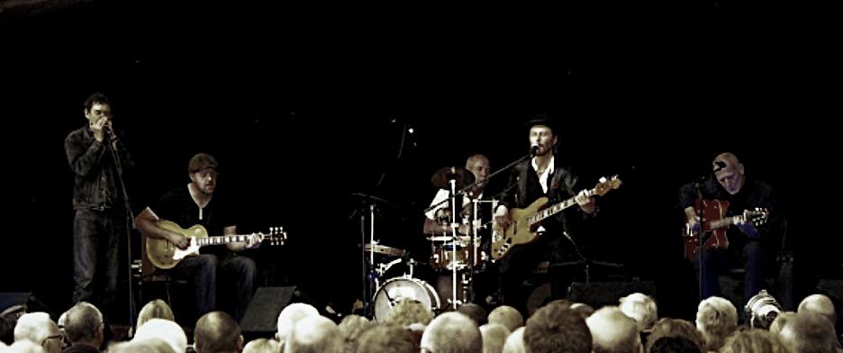 Marsden_WAW's tweet photo. We're launching the Marsden Walking Festival in style with the brilliant @swilliamsband > Stevie Williams and The Most Wanted Band < Fri 20th Sept. 

A gig for anyone who loves great music, you don't have to be an avid walker to come along :)

https://t.co/76foBbkYqZ https://t.co/0Js1Z4qFo0