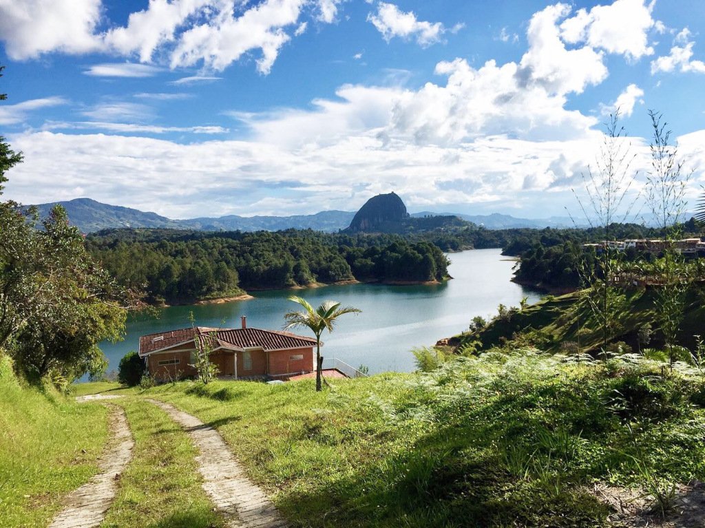 BohoMermaidBlog's tweet photo. July Update: Colombia, Scuba Diving and More https://t.co/Qh67SQPD41 https://t.co/j2NUP7DsZx