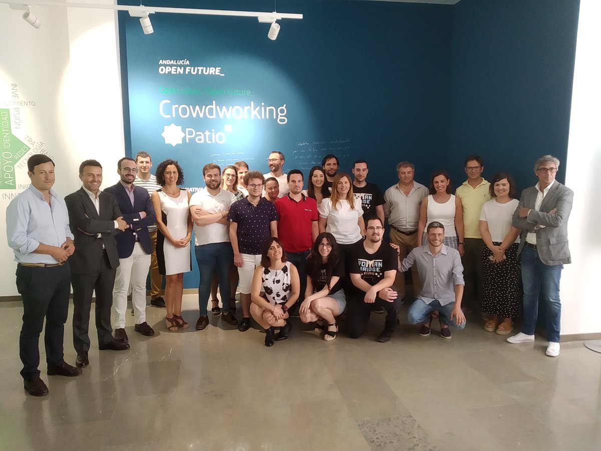 OpenFuture_And's tweet image. 🔝 Hoy en #ElPatio hemos recibido una visita institucional de @EconomiaAnd, @Telefonica y @ayuncordoba_es para conocer las #startups que impulsamos en nuestra aceleradora de #CórdobaEsp 🚀.

¡Grandes proyectos! 👏europapress.es/esandalucia/co… #SomosAOF #emprendimiento #emprendedores