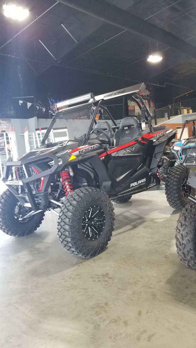 ICORATV's tweet photo. We like 'em fancy! #RZR1000 #Polaris #msawheels #battlearmour https://t.co/aHOsATJdcC