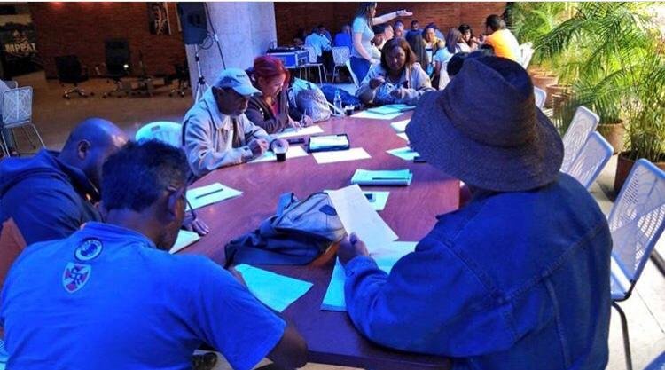 INTi_Venezuela's tweet photo. #22Jul | Ahora se realiza reunión de trabajo entre todas las corrientes campesinas del país para preparar la metodología a usar en el Congreso Campesino que se llevará a cabo próximamente.  
@NicolasMaduro @wcastroPSUV @LuiSoteldoPapel 
#JuntosPorVenezuelaBella https://t.co/my1D0a3Onf