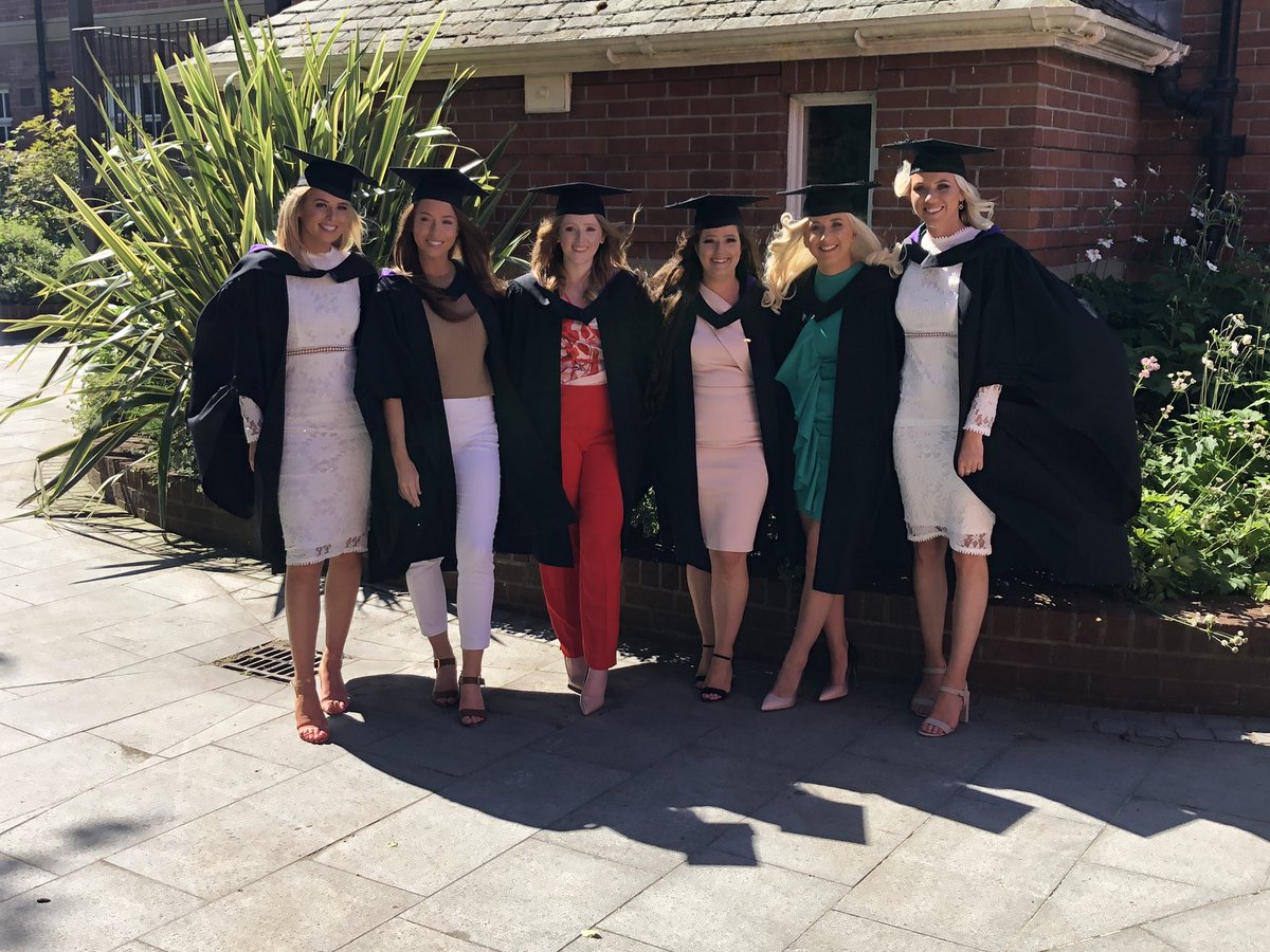 MrsLMBowles's tweet photo. Never have I been so proud of anything in my life #EHUgrad we did it!!! https://t.co/1dUFcVC6nT