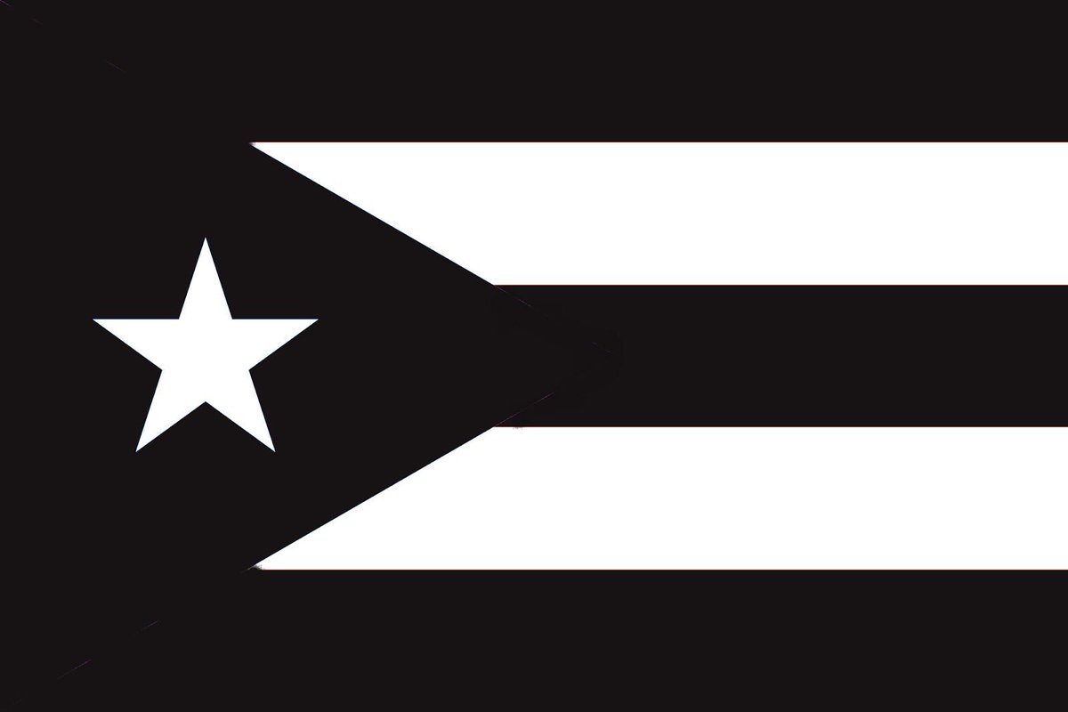 lasectaallstar's tweet photo. “Nuestras vidas comienzan a terminar el día que guardamos silencio sobre las cosas que importan.” -MLK 🖤🇵🇷✊🏼 https://t.co/yEKFnrumFN
