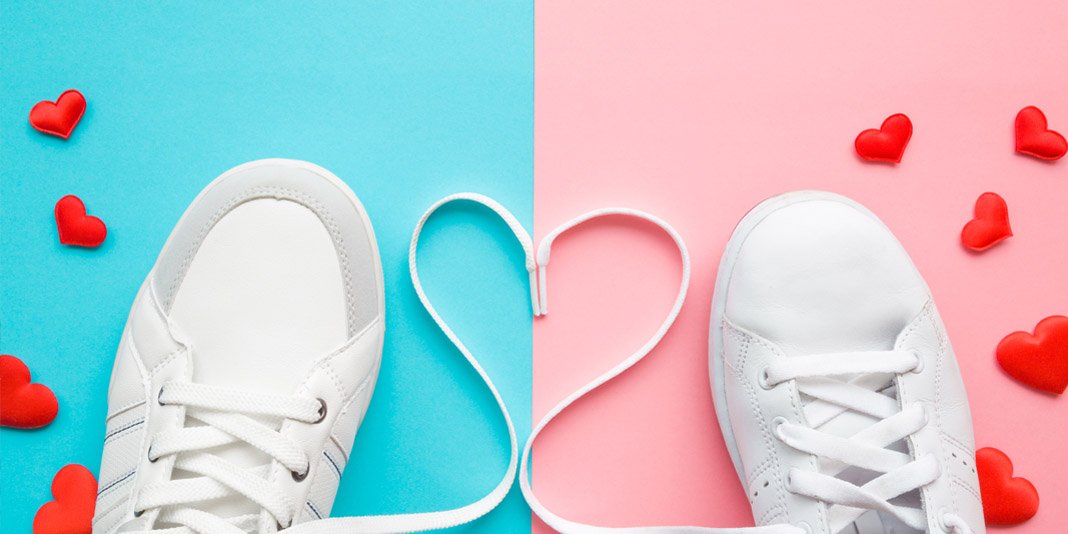 YouBeauty's tweet image. Our Favorite Sneaker Brands Right Now: The sneaker trend has undoubtedly taken off in the past year. Sneakers have turned from solely athletic wear... Read more at youbeauty.com/?p=153177 #homeslider #Style #style #StyleSecrets
