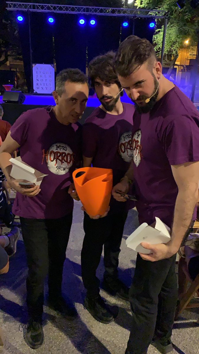 PLANETAIMPRO's tweet photo. Gràcies a totes les que us vau apropar fins a #Cornellà per riure de les pors amb #ImproHorrorShow a les #NitsEstiuCornella 👻💜
#improshow #planetaimpro @CulturaCornella @cornella20 @QFerACornella @ElFarInformatiu https://t.co/TSPFywLk1p