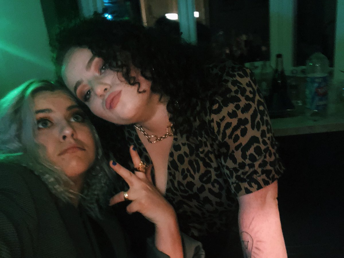 cattymp3's tweet image. MISS @_ainemusic JUST SERVED THE MOST BEAUTIFUL AND RELATABLE SONG. It was on @LoveIsland last night and it’s amazing. this bitch rules it. link below. 

open.spotify.com/track/2lcvJOZG…