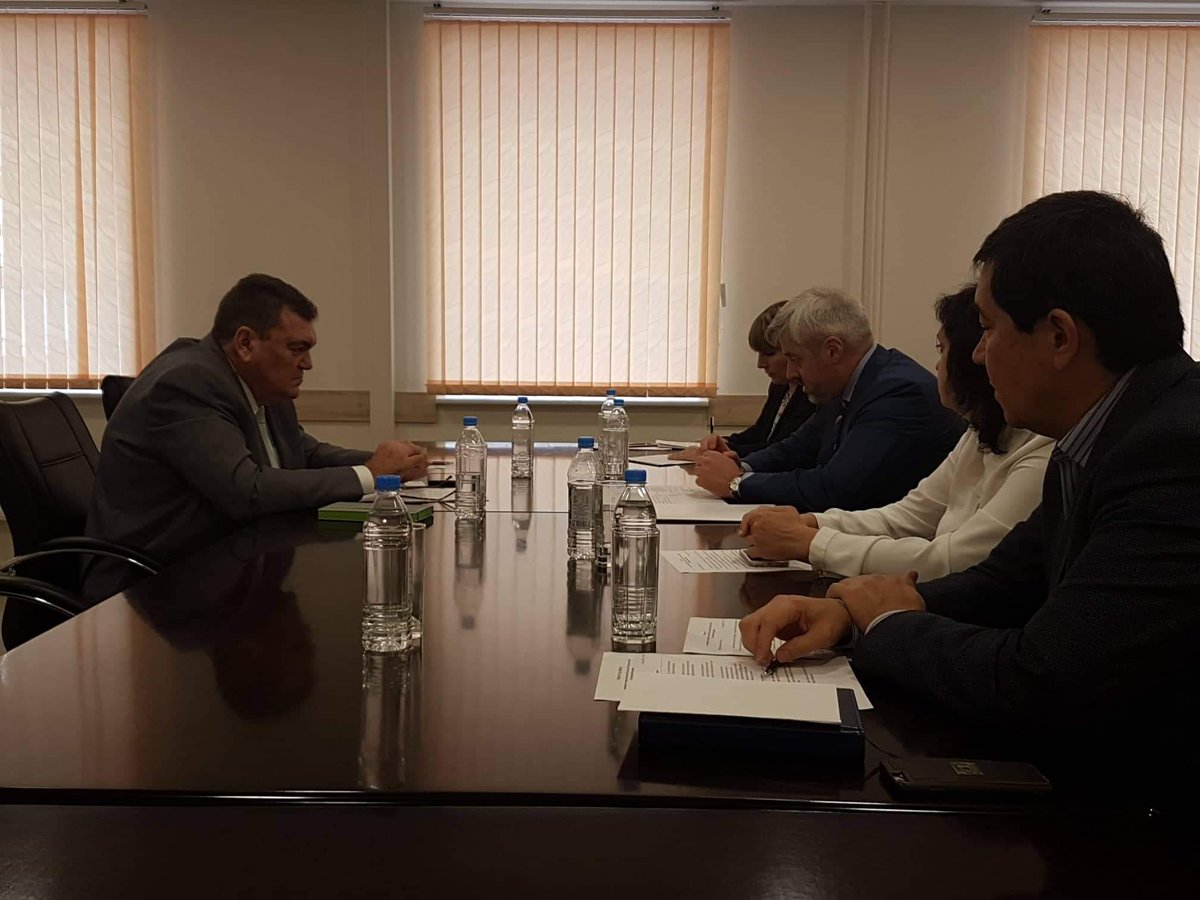 La colaboración en los campos de la enseñanza especial para discapacitados y la preparación de los  "niños talentos" centró el intercambio con el Viceministro del Ministerio para Educación Básica de Rusia  Dr. Pavel Senkovich.#SomosCuba #SomosContinuidad <a href="/GerardoPPortal/">Gerardo Peñalver Portal</a>