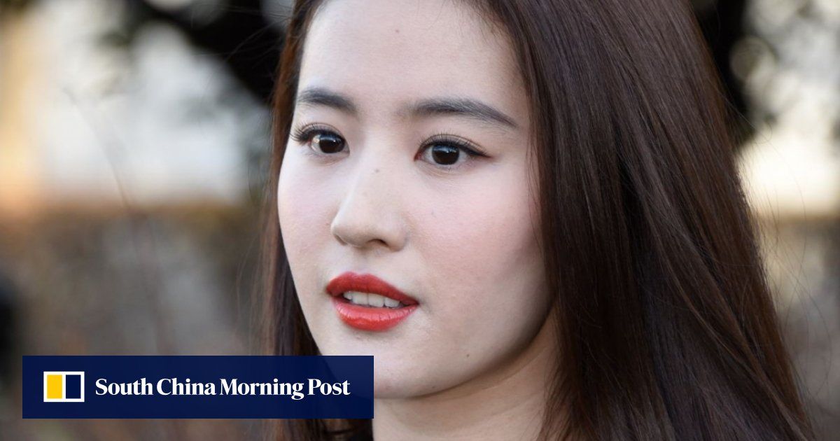 Before you watch the movie next year, find out everything you need to know about Chinese actress Liu Yifei (aka Disney's new 'Mulan') buff.ly/2JUcuGu #disney #disneyprincess #mulan #liuyifei