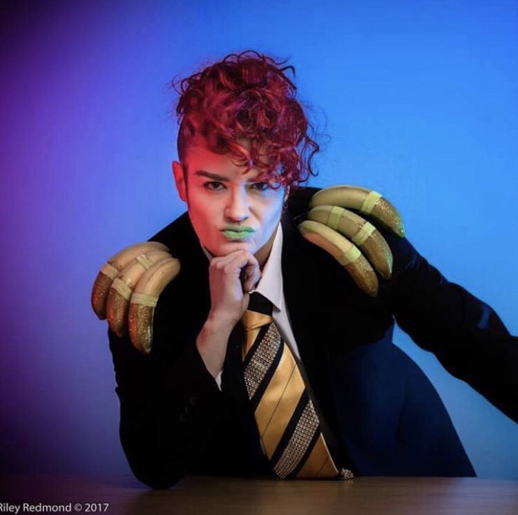 Introducing our host 🎉 Fruit is sliding through the drag and cabaret scene like an over-ripe mango and has been seen sploshing their unique brand of refreshing cabaret at many fabulous events..
*
* 
Get your tickets now 👇🏼
 link.dice.fm/QHC24HBT8W
*
#pride2019 #brightonpride