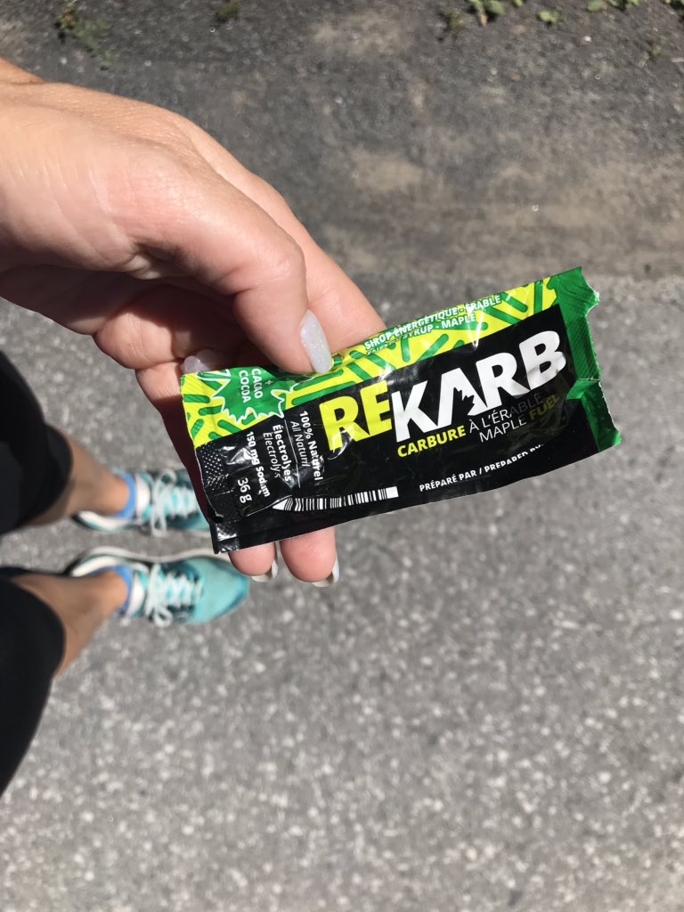 thefuel2win's tweet photo. Sports RD @mollymorganrd was trialing a new product! Her review:  @Re_Karb is tasty, easy on the stomach, &amp; provided great energy. Definitely worth a try. Remember - always try new products in training first! #yum #thefuel2win #runchat #run https://t.co/KgzCMDomGP