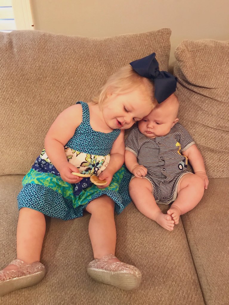 Both of my littles started Daycare together today &amp; it’s hard but it’s made easier knowing I can afford to put them in a place I trust to raise them right while I’m working. Thanks to @DiamondCareers I’m not the only one who gets a 💎life.. my kids do too 🙌🏼 #DiamondDifference