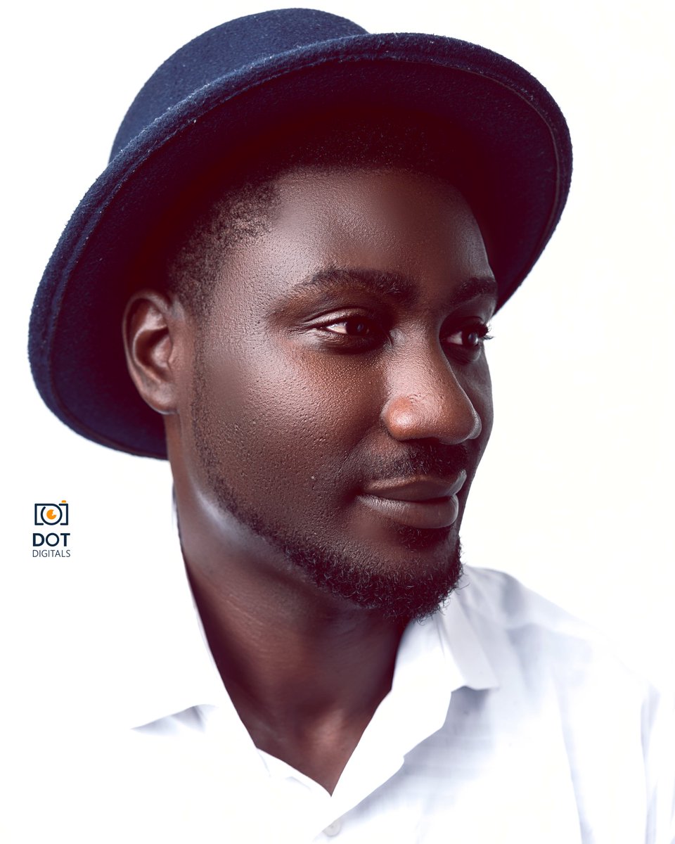 dotingthei's tweet photo. I shot this in Ibadan in Oyo State. If you're in Ibadan comment on this/ Retweet and I will give you a free portrait session. https://t.co/nIjsof4re2