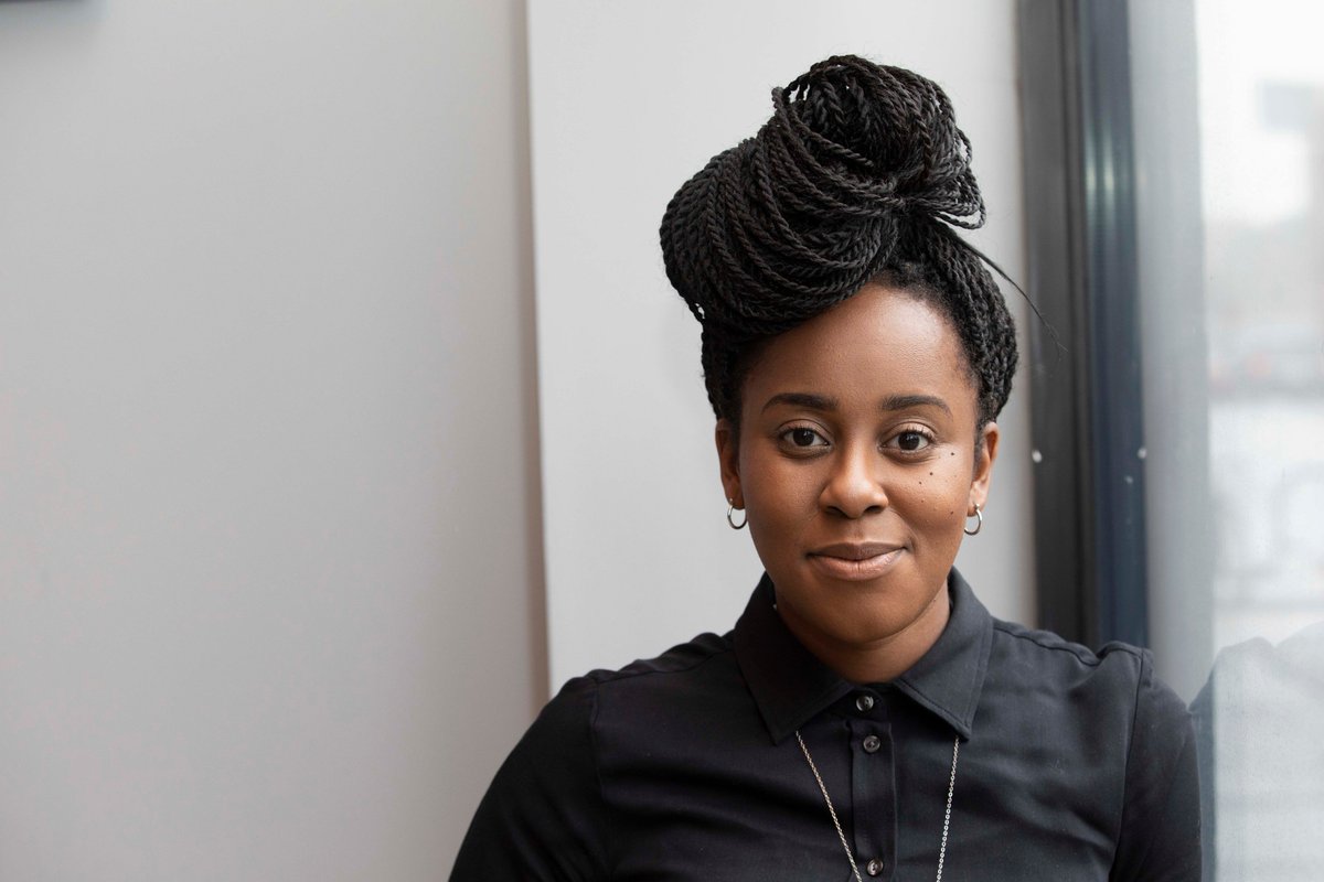 It's #MotivationMonday &amp; we're featuring one of our producers @lisabexperience. Lisa is a member of the #WarDogs, comedian, producer, actor, &amp; entrepreneur, plus proud #HBCU alum. Read her bio here:  wakandaconforever.com/team/
Join us at #Wakandacon2019 wakandaconforever.com/badges/