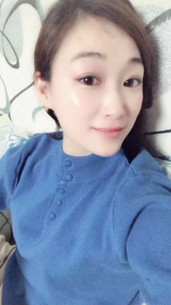 xiaoya198's tweet photo. 重庆小妹，喜欢蹦迪，找快感，需要的加微信详谈W：Y990116_ https://t.co/apDjEKedA4