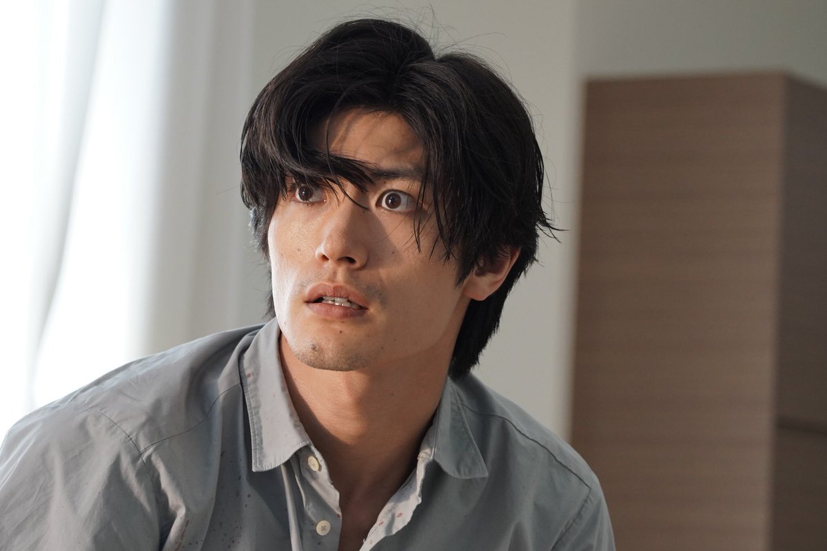 三浦春馬主演 Two Weeks 公式 على تويتر 写真で振り返るtwoweeks第1話 その 何者かにハメられ 殺人犯として逮捕された結城 はなちゃんのドナーとして再び生きる希望を見つけた男が 絶望のどん底へ Twoweeks 三浦春馬 第2話は23日放送