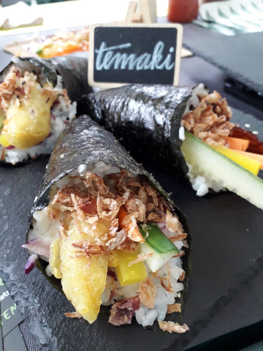 This Thursday @CreateVictoria for #falafel #poutine #pierogi #temaki 
&amp; more