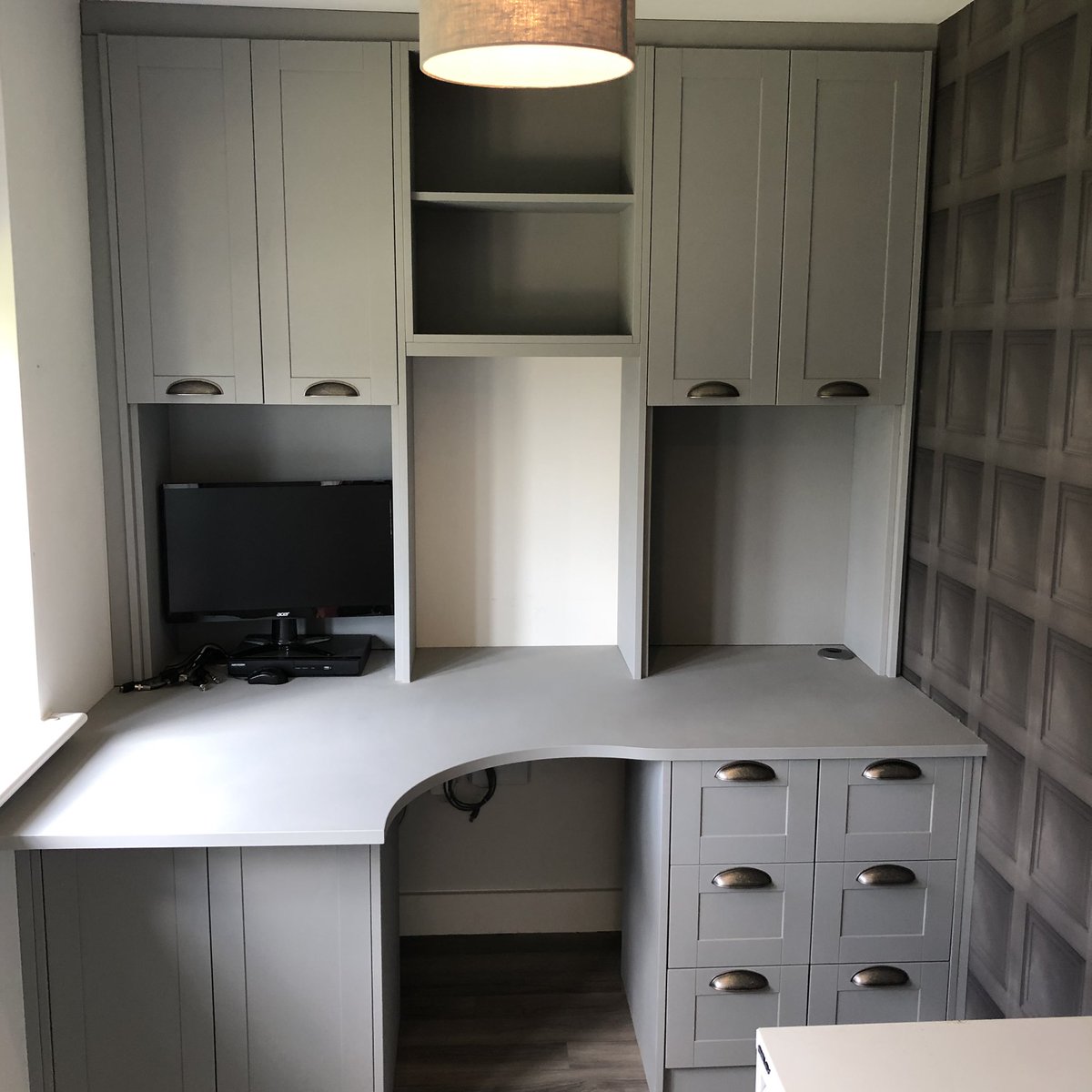 FittingsStrong's tweet image. strongfittings.com
Gorgeous Home office suite.
All you’re interior needs. #suppliedandfitted
#home #bespoke #wantthis
#need #wardrobes #fittedwardrobes
#kitchen #furniture #newhome 
#homesunderthehammer #office