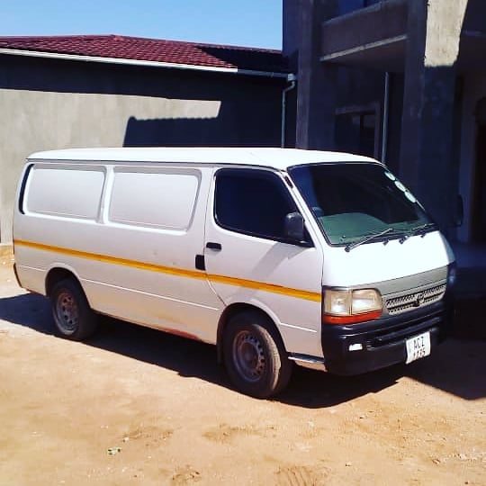 Toyota Hiace Seating Capacity Latest Car News Reviews Buying Guides Car Images And More