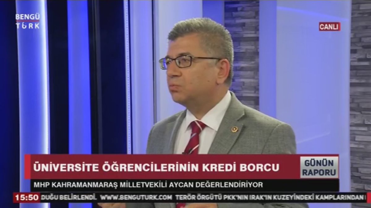 İlçelere meslek yüksekokulları açmışız. Hiç saha deneyimi yok, sağlık yüksekokulu açıyoruz. Hastaneyi, hastayı görmemişler. Ambulansı görmemiş acil tıp teknisyeni yetiştiriyoruz.