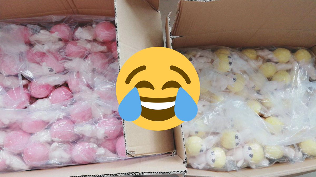 【NOTICE】等了半年 娃娃終於到了全部TT 水果奶奶要哭了 現在正在檢查有沒有次品 衣服月底才能到 所以還要請大家再等一下下TT