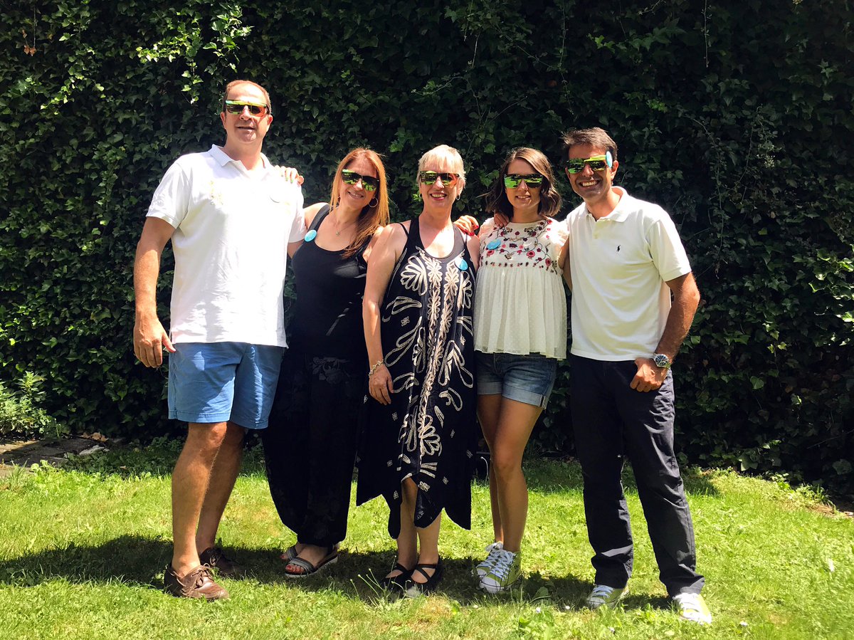 TBoldChoice's tweet photo. Empieza nuestro #TBCsummercamp con parte del #TBCteam reunido en un paraje natural incomparable para conversar y #crear 🤗
#TBCmeeting #conversaciones #equipo https://t.co/csDae2OLQb