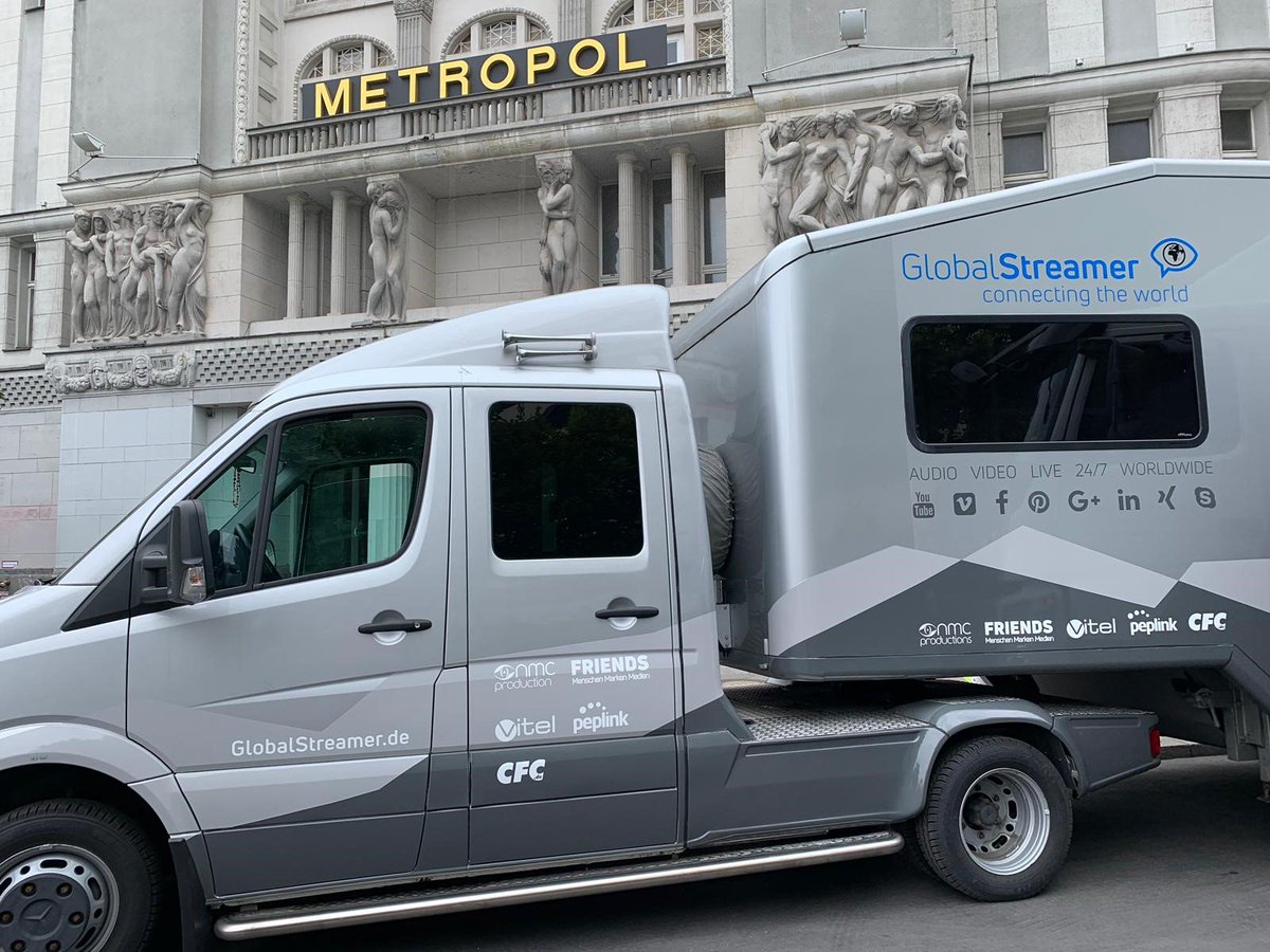 VitelGmbH's tweet photo. Der #Globalstreamer von der NMC Productions GmbH bietet auf Events die Möglichkeit, #unterbrechungsfrei und mit Höchstleistungen zu #surfen – dank des @Peplink MAX #HD4! Durch ihn lässt sich der Truck mit dem #Internet verbinden und erlaubt so #Streaming ohne #Unterbrechungen! https://t.co/sdZ4SkKZp8