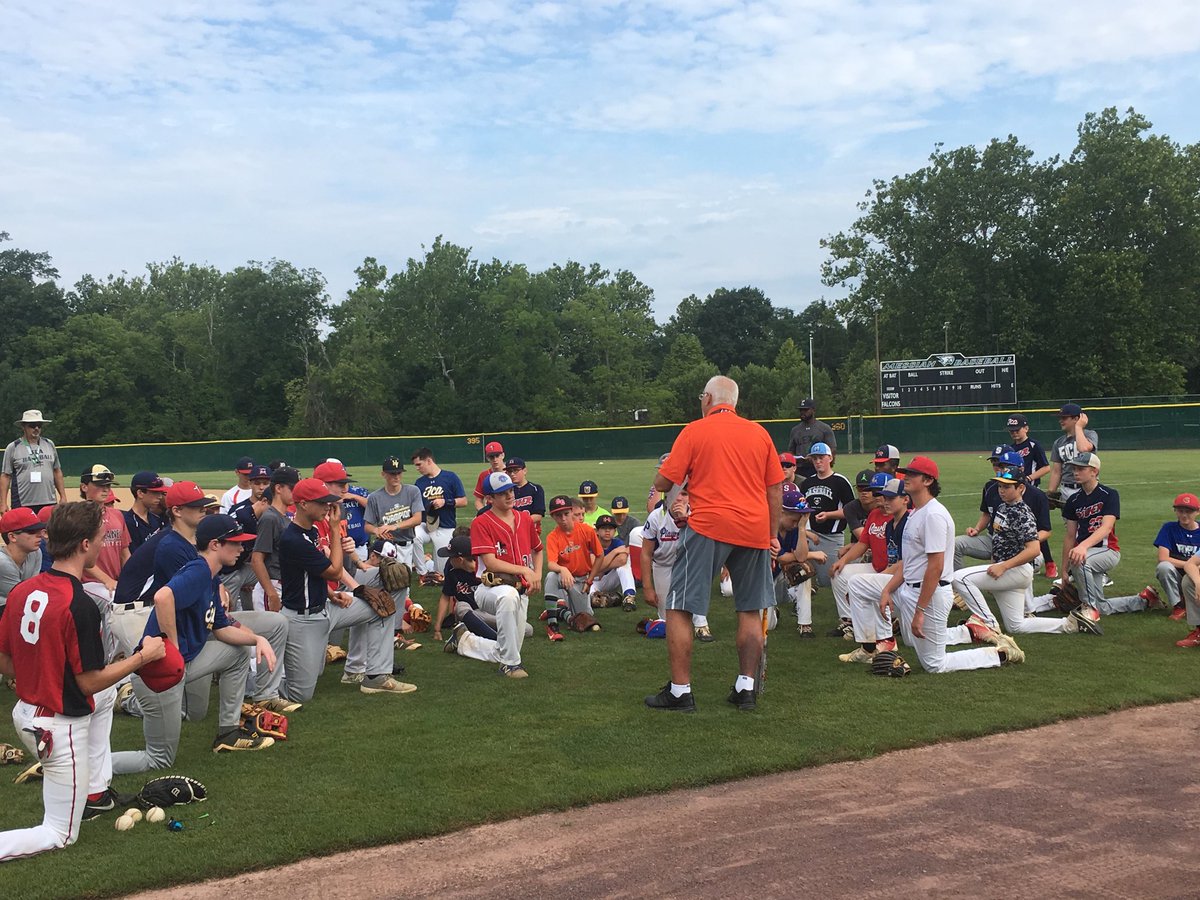 NOVAFCA's tweet photo. 2nd Dimension training live on the field. #MidAtlanticFCA Baseball #NOVAFCABaseball #NOVAFCA https://t.co/TReYi1dSBK