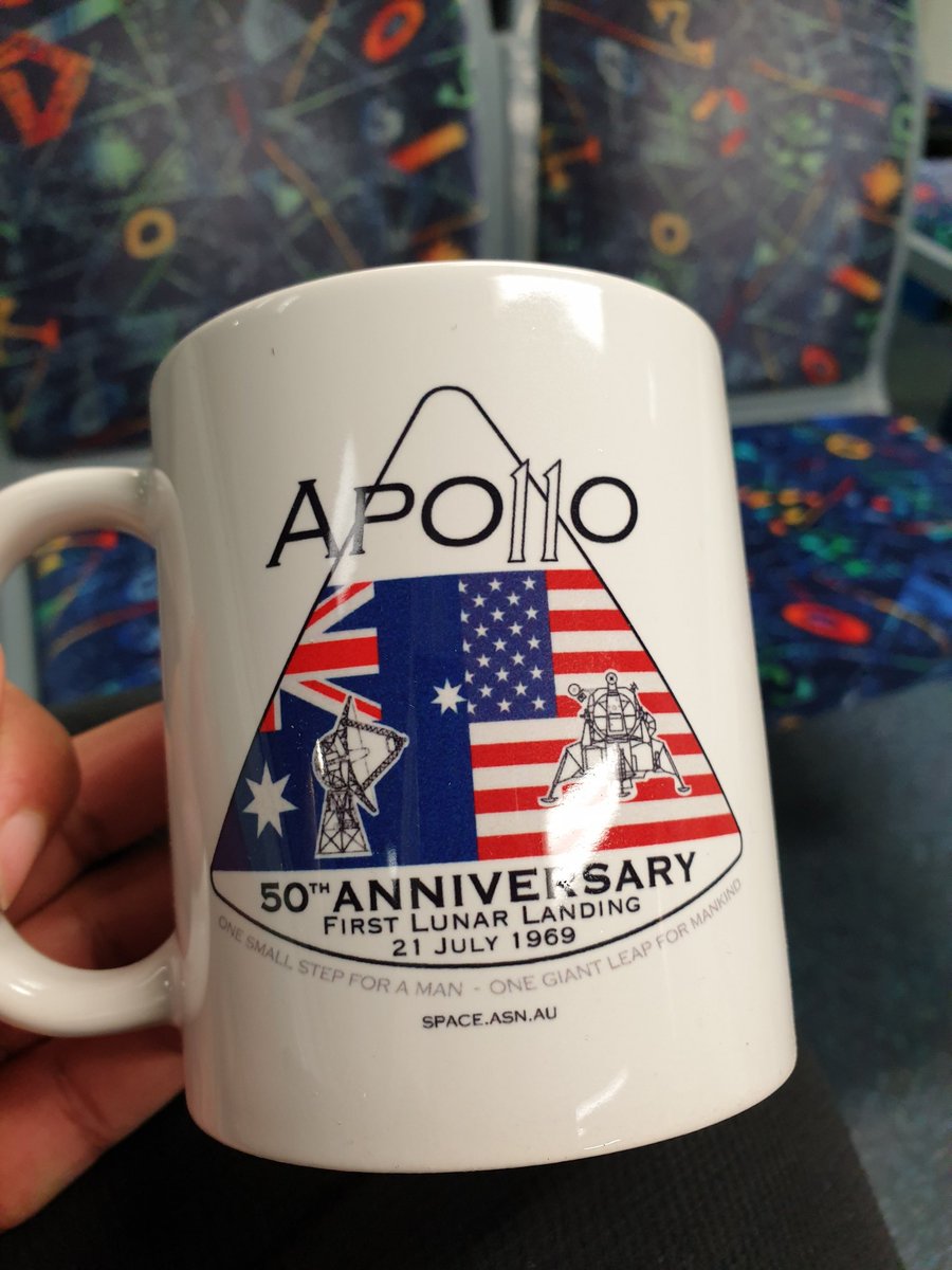 arcskyrider's tweet photo. Successful @isro #Chandrayaan2theMoon launch and #apollo1150th anniversary mug by @SpaceAssocOz 🤩💫 https://t.co/z1p7BfZjvA