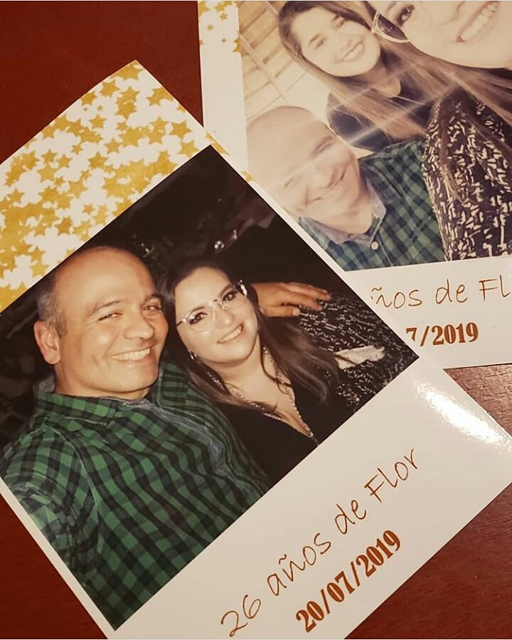 FlashtagUy's tweet photo. El sábado estuvimos en el Cumple de Florencia con el hashtag #26Flor 😘📷💣 https://t.co/WlChRPYLU1