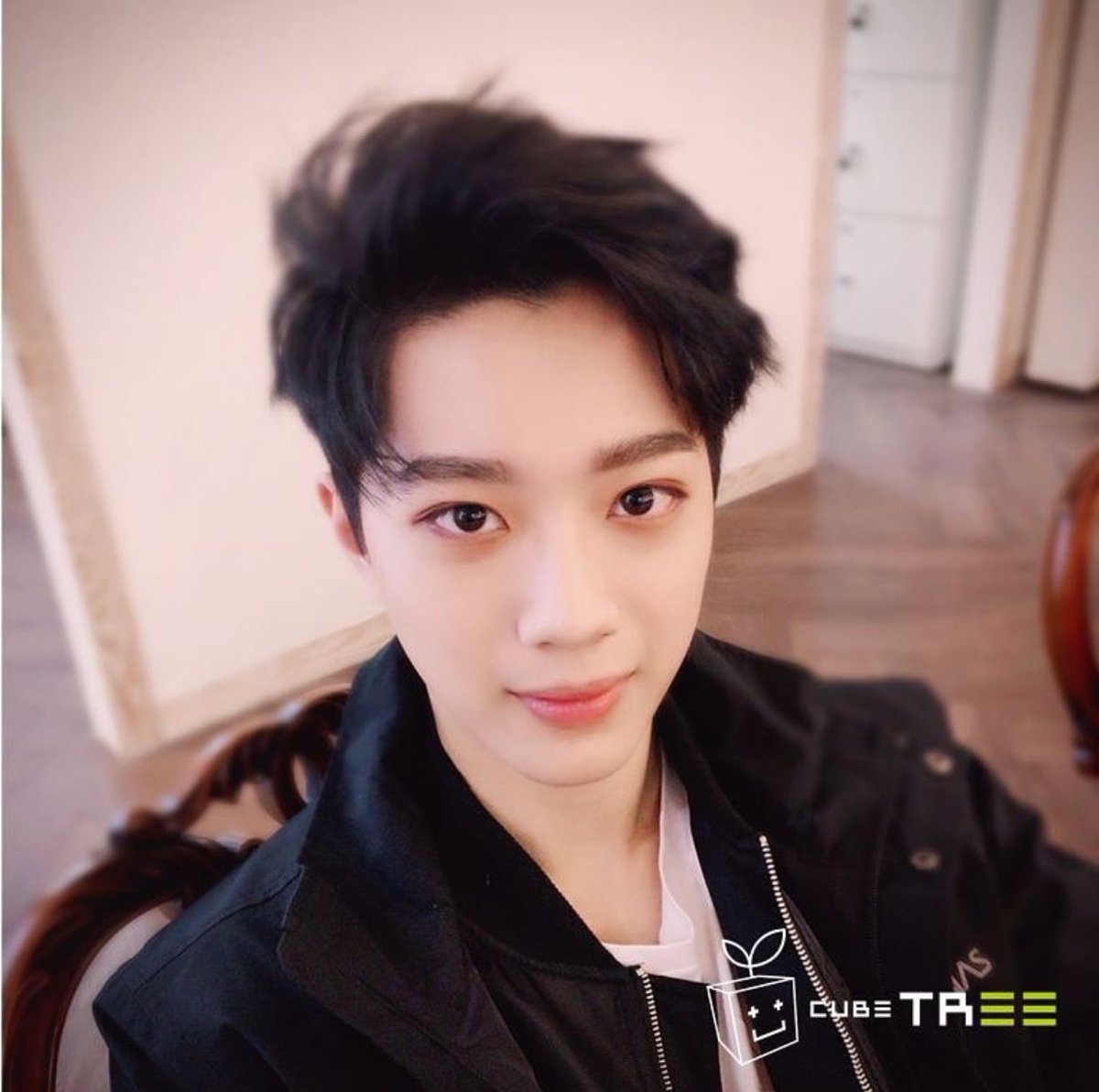 Beastxkwang's tweet photo. There's nobody at Cube Entertainment now https://t.co/ciDAhnfHZF