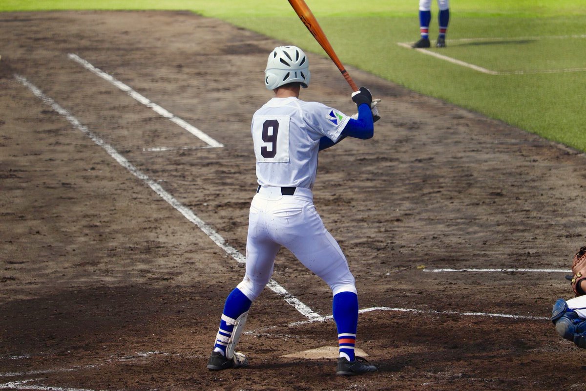 Ryuuuu503's tweet photo. 今日で高校野球人生を終えました。
色々あったけど楽しかった
支えてくれた人、応援してくれた人
今までありがとうございました https://t.co/4NRVXB5egR