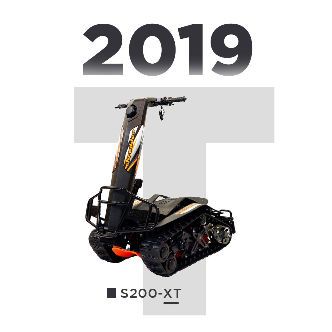 DTVmotorcorp's tweet photo. Hello Tweeple. It's been a long break since last tweet.
It's good to be back here.!!
Let's #startshredding with #DTVShredder 2019 Models.
.
.
.
#DTV #DTVShredder #TrackedSegway #StandupAtv #StandupTrackedVehicle #TrackedVehicle #ATV #UTV #USA https://t.co/EnKYd4YlNc