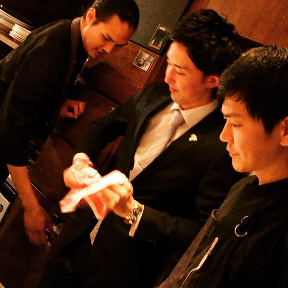kato_zosui's tweet photo. メイン
豚のロースト/焼き茄子

ワイン
トマ・ジュリアン シュールルフィル

味噌や豆板醤でマリネした豚肉のロースト。
麹の力で肉は柔らかく、付け合わせの焼き茄子のピューレ🍆も皮ごと使い味わいのアクセントに。
さながら麻婆茄子の再構築🐷❗️

#ポップアップレストラン https://t.co/2KhBUnxwzi