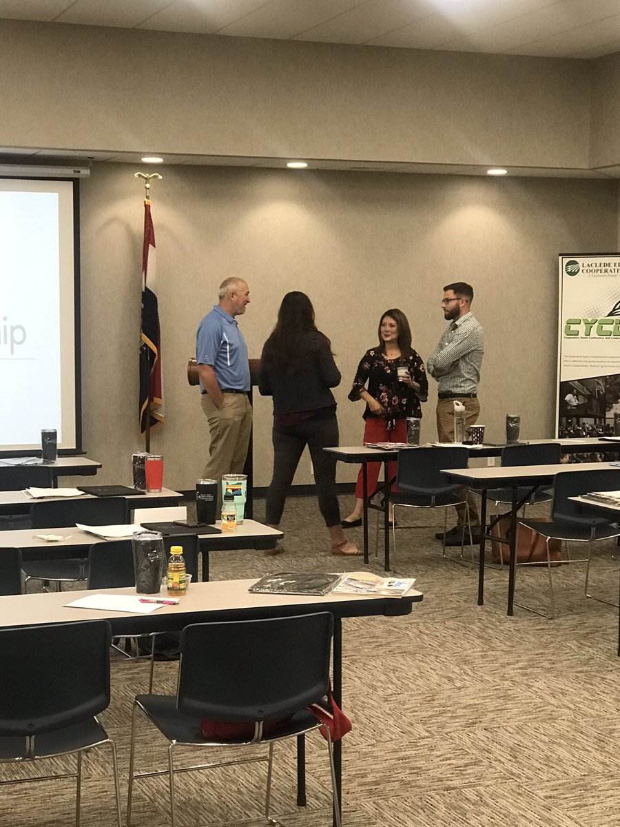 GOCAPS2019's tweet photo. Group discussions!! #goextern https://t.co/9qBemsuOwv