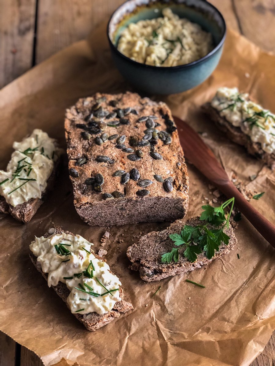 MishmushC's tweet photo. Spread made from smoked trout on home made bread
https://t.co/W9RQE113NJ
#spread #paste #trout #fishspread #recipes #recipeblog #RecipeOfTheDay #foodart #foodblogger #foodbloggers #Cooking #onebite https://t.co/eJirOUdFgU