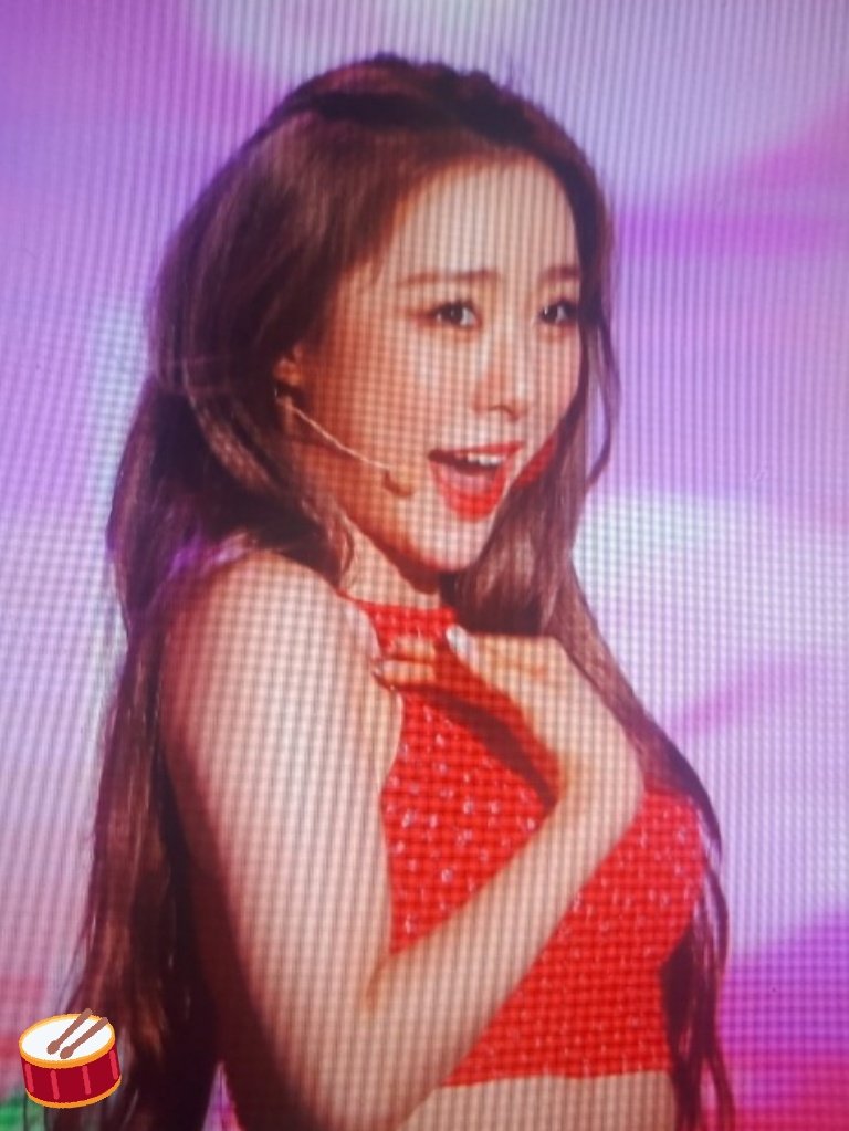 190722 프리뷰

우리 연정이 완조니 썸머퀸이야👑
#우주소녀 #연정 #WJSN #YEONJUNG <a href="/WJSN_Cosmic/">우주소녀</a>