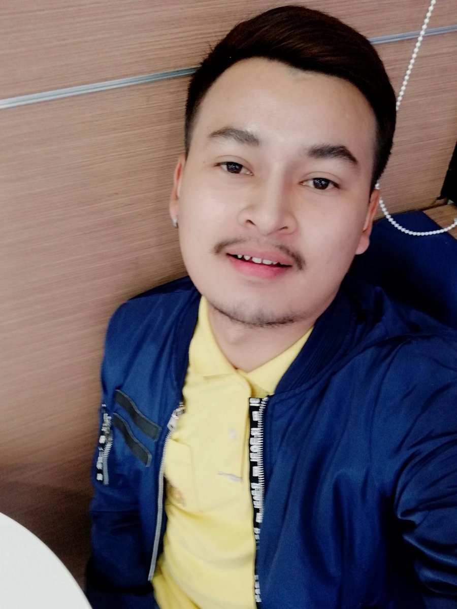 mtRHaGX1GObwZTC's tweet photo. ผอมแห้งไม่นิยม
อ้วนกลมกำลังมาแรง🤡🐷

#แคปชั่นหมู #แคปชั่นอ้วน #แคแชี่นเสี่ยว #แคปชั่นสวย #แคปชั่นไม่สนโลด  #แคปชั่นเสี่ยวๆ https://t.co/YiSIi7e7uv