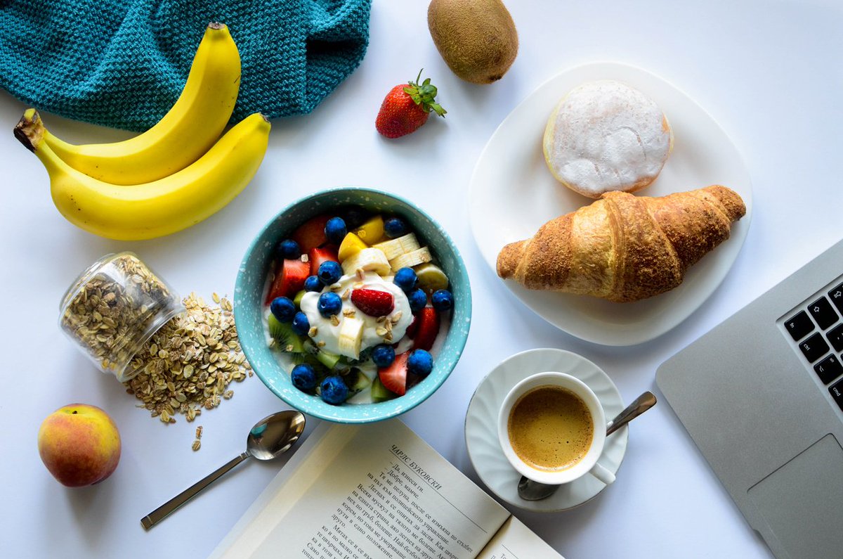 Happy Monday! Prepare for our day by starting with a healthy breakfast.

#breakfast #monday