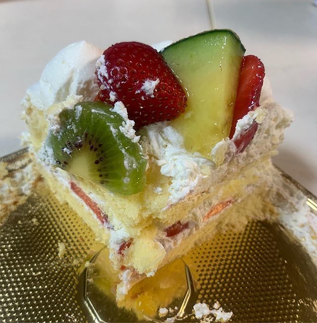 石川たろう 何かタイミングよくケーキまであった 愛乃モモカ生誕祭 愛乃モモカ 三好佑季 弟昇進祝い T Co Forvwj3erc