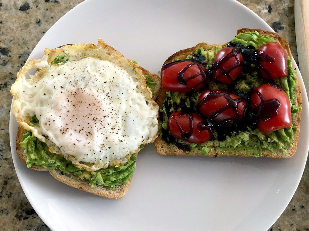 miemonster's tweet photo. Avocado Toast 2 Ways https://t.co/WWjw0kbLT2 https://t.co/I7GSMWE5z6
