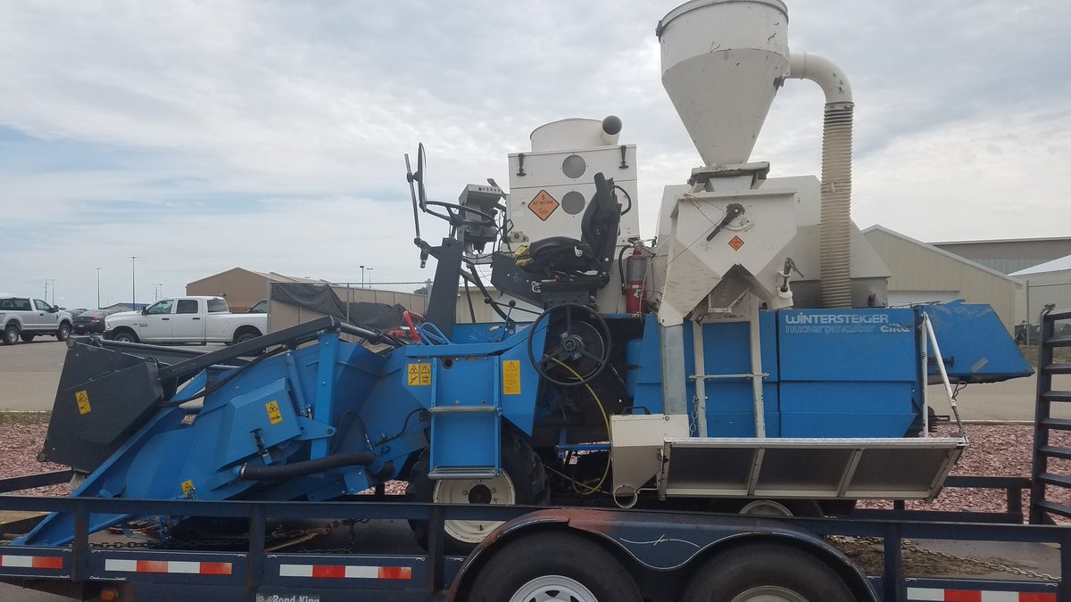 WheatInnovation's tweet photo. Entire TeamWheat heading to Dakota Lakes Research Farm. Busy day ahead training on the new combine, picking F3 heads, rogueing seed increases and harvesting two big locations in next 3-4 days.#sdsu #wheatSD https://t.co/46AxFOvdZD