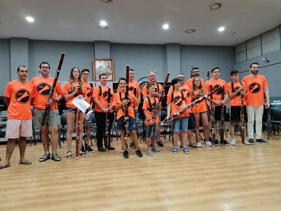 omarsalamusic's tweet photo. El viernes viví una gran experiencia en el encuentro de #fagots realizado en Tavernes de la Valldigna donde estudiantes y profesionales realizamos un gran concierto.
Gracias a #perfagots por hacerme partícipe como director invitado y disfrutar de la magia de la música juntos https://t.co/4lBuEWSdxp