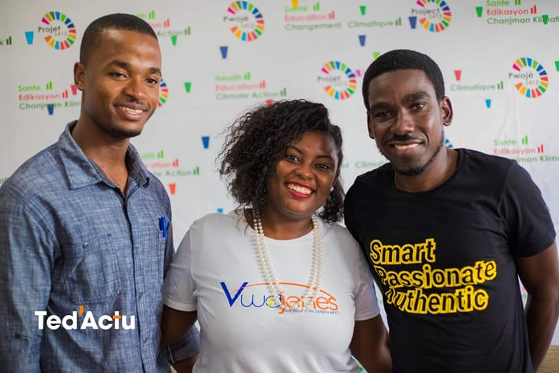 Un grand merci à <a href="/stephdlamarre/">SDL ✨️</a> , <a href="/spaccius/">SPA</a> , <a href="/beauvoir_jude/">Jude Beauvoir</a>  pour avoir répondu à notre invitation.