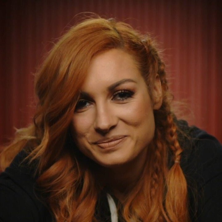 ThankYouBecky's tweet photo. Day 105 of @BeckyLynchWWE title reign. Tonight on Raw she is a guest on a Moment of Bliss. What do y'all want to see happen tonight on Raw Reunion? Everyone's tough til #TheMan comes around!!
#BeckyRedBelt. #TitleReign
#MyChamp. #TheChamp
#PeoplesChamp. #HereSheIs https://t.co/QY9tVcFEmy